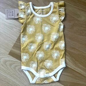 Wild Wawa NWT Onesie- size 3-6months